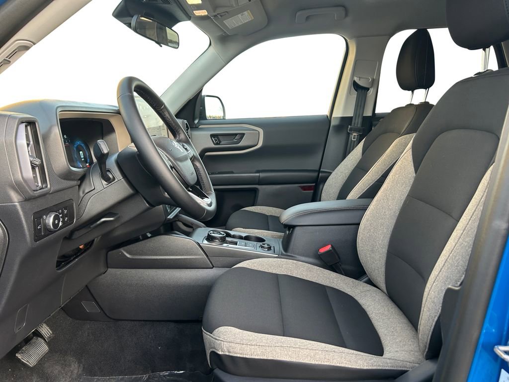 Used 2025 Ford Bronco Sport Big Bend AWD/4WD image 39