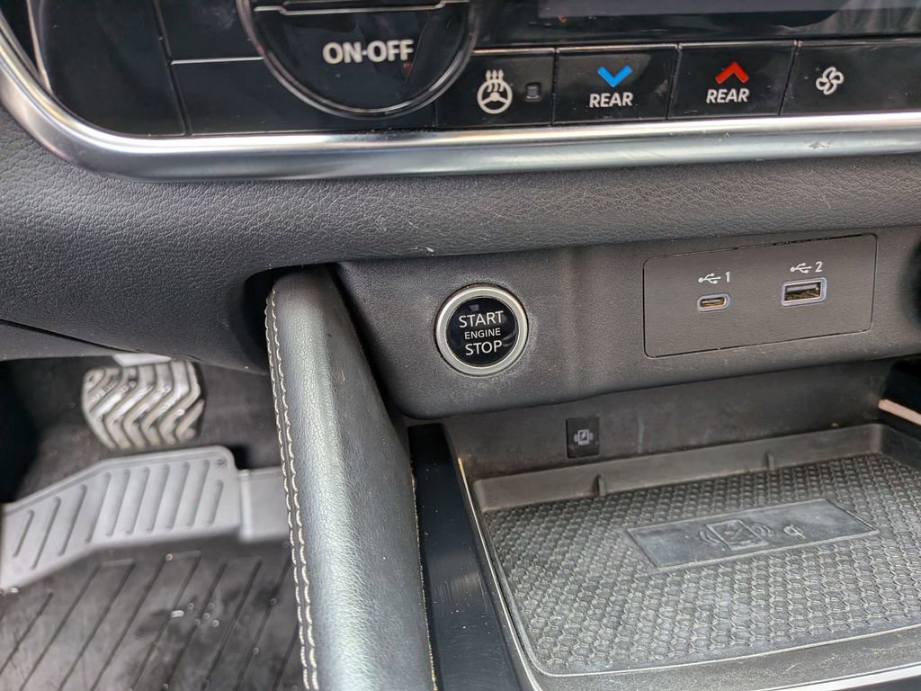 Used 2021 Nissan Rogue Platinum image 23