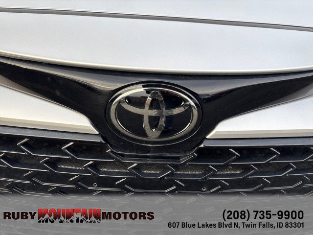 Used 2025 Toyota Corolla SE image 28