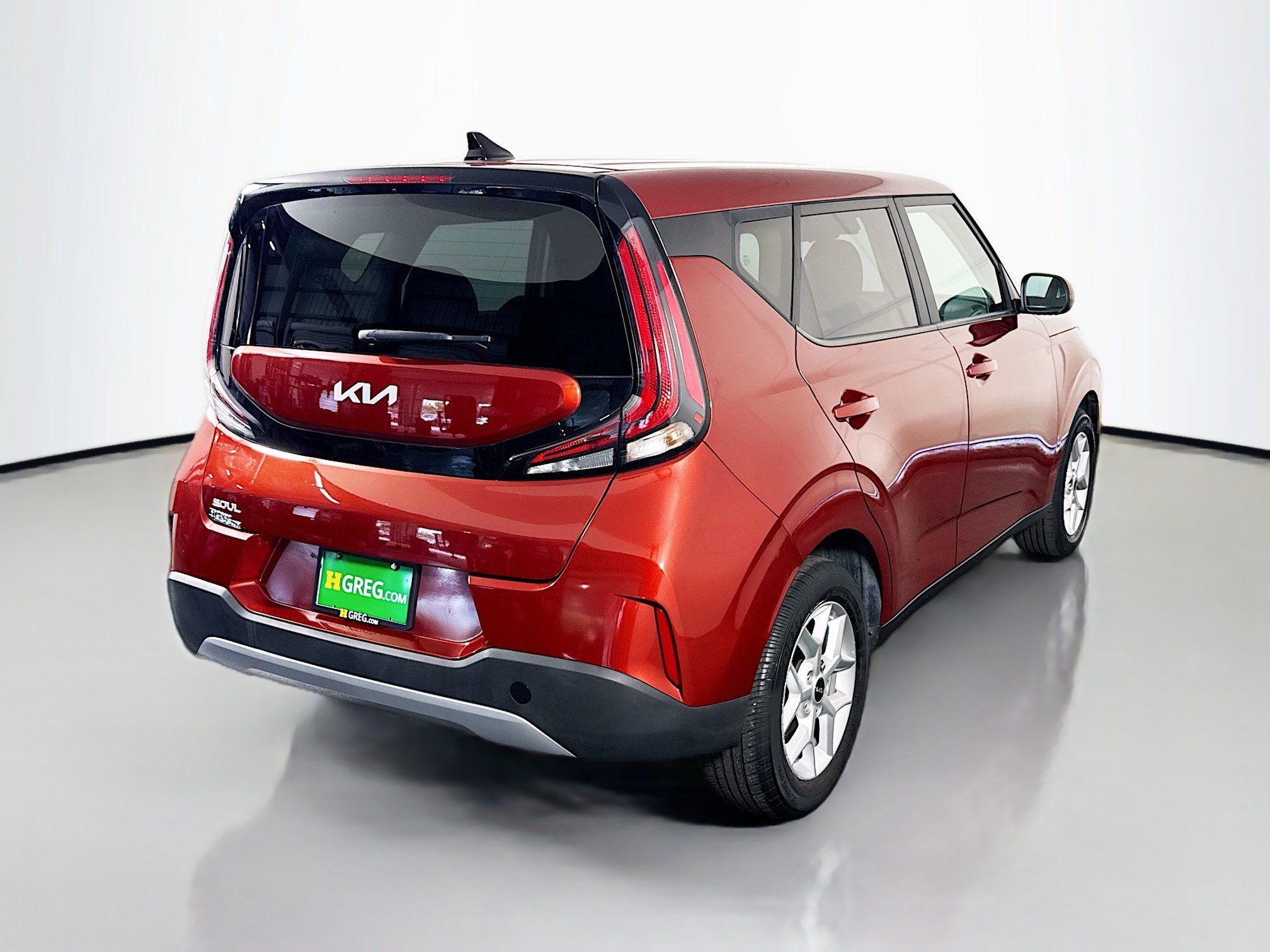 Used 2023 Kia Soul LX w/ LX Technology Package FWD image 10