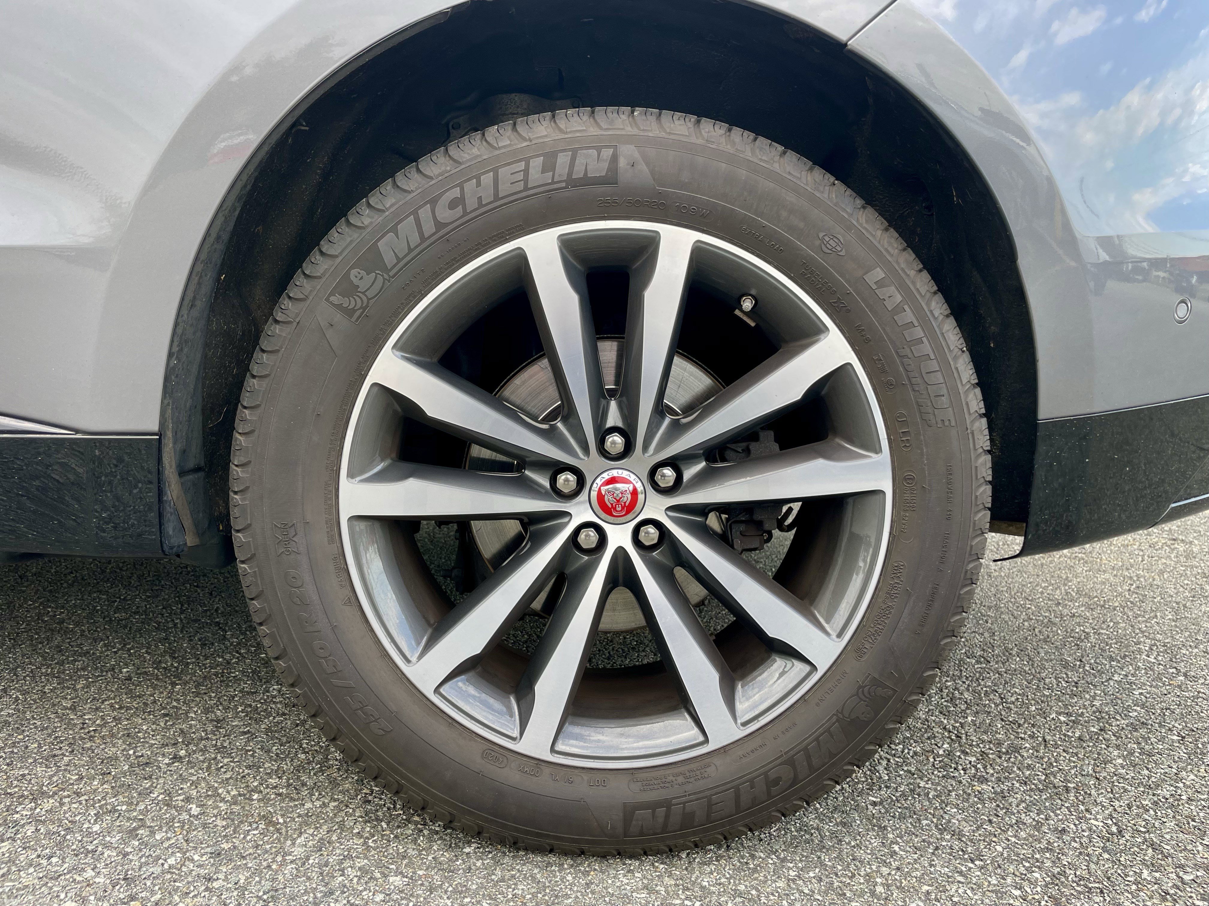 Used 2021 Jaguar F-PACE S image 10