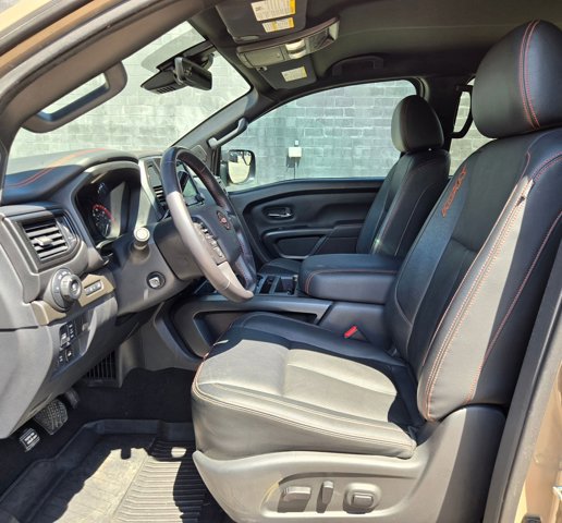 Used 2023 Nissan Titan PRO-4X w/ Pro-4x Convenience Package AWD/4WD image 16