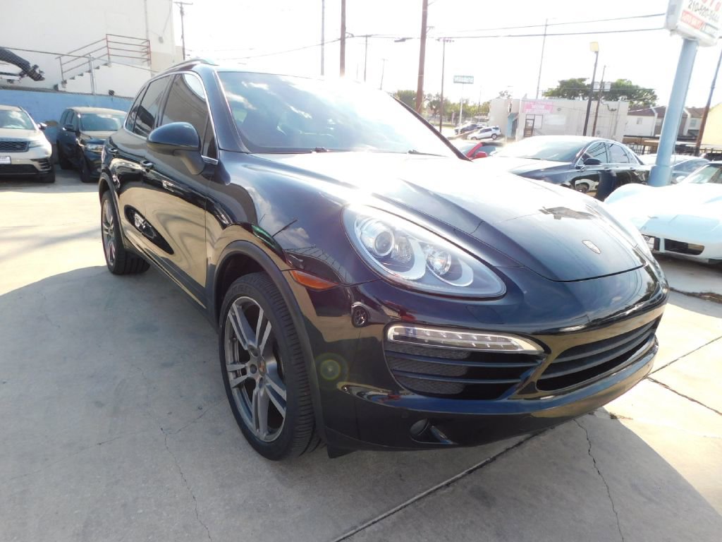 Used 2014 Porsche Cayenne AWD/4WD image 1