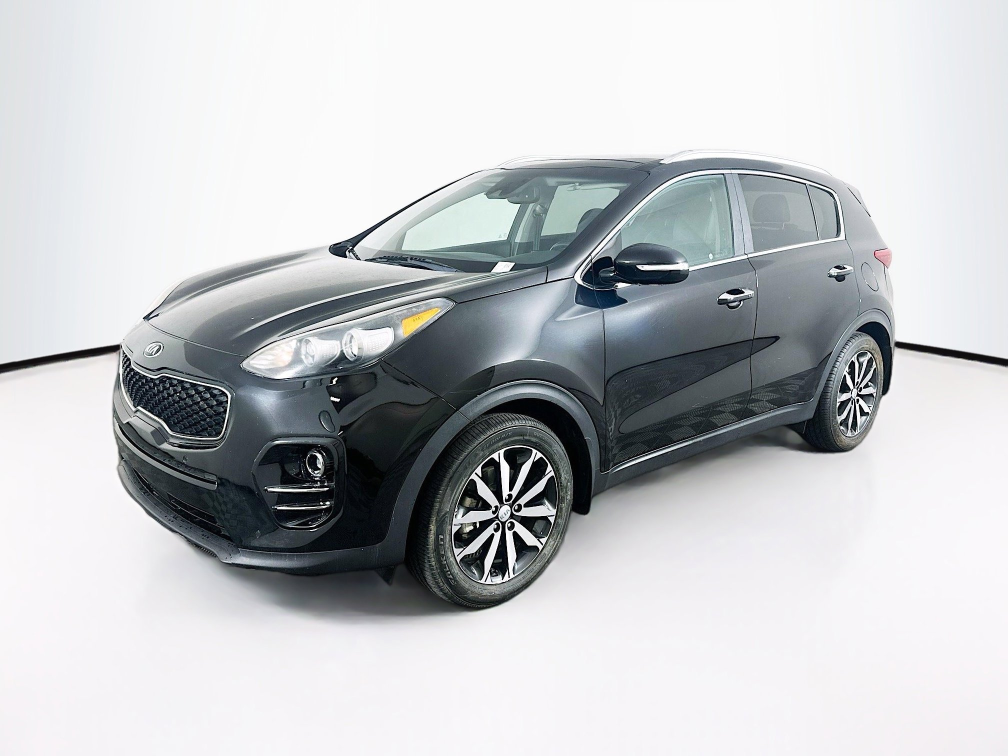 Used 2017 Kia Sportage EX w/ EX Technology Package image 3