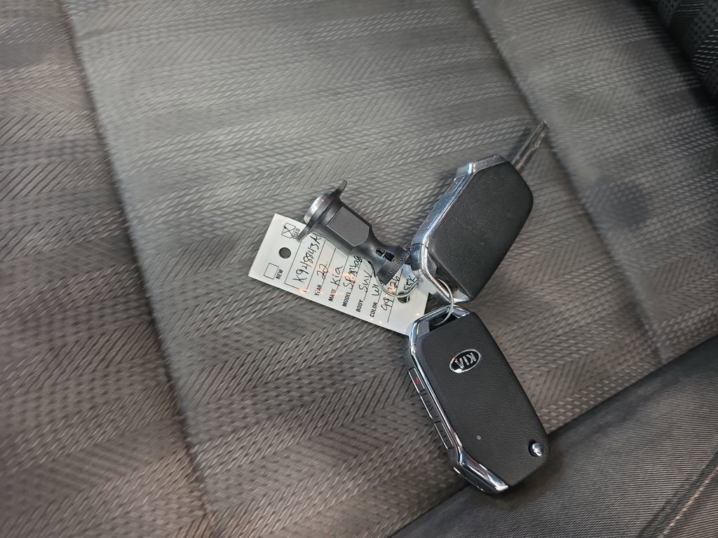 Used 2022 Kia Sportage LX FWD image 35