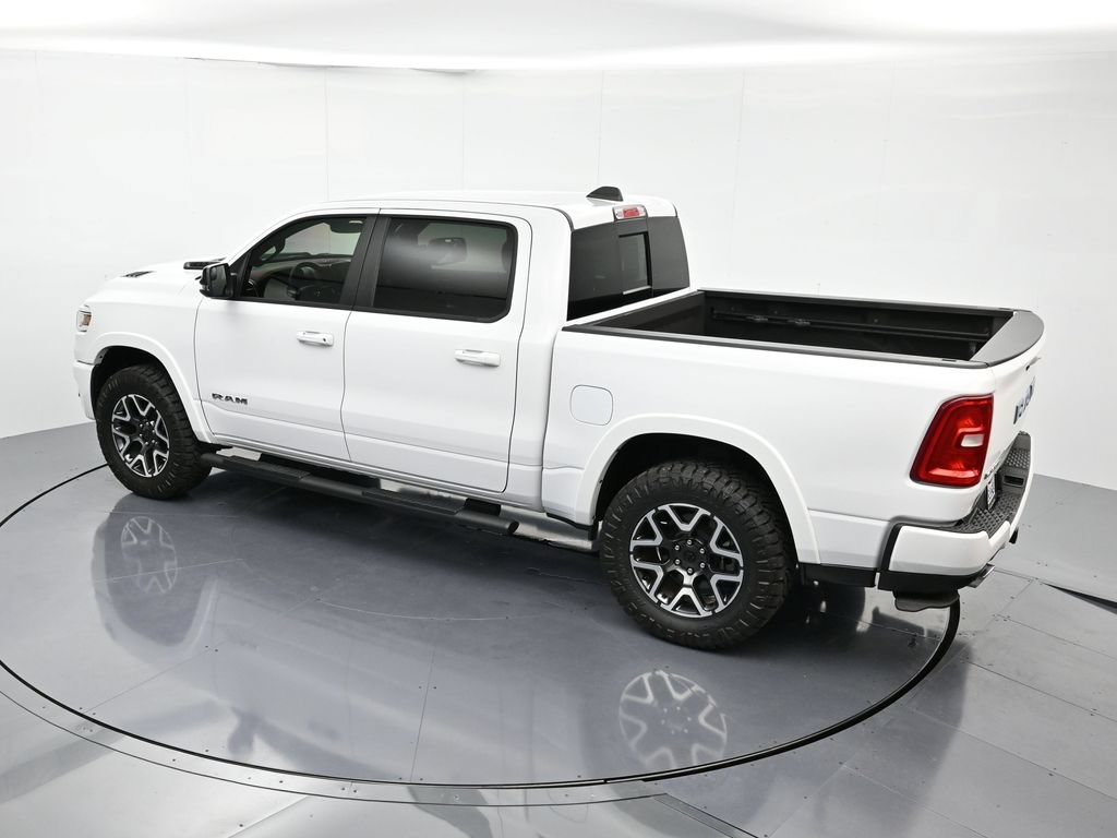 New 2025 RAM 1500 Laramie w/ Sport Appearance Package AWD/4WD image 33