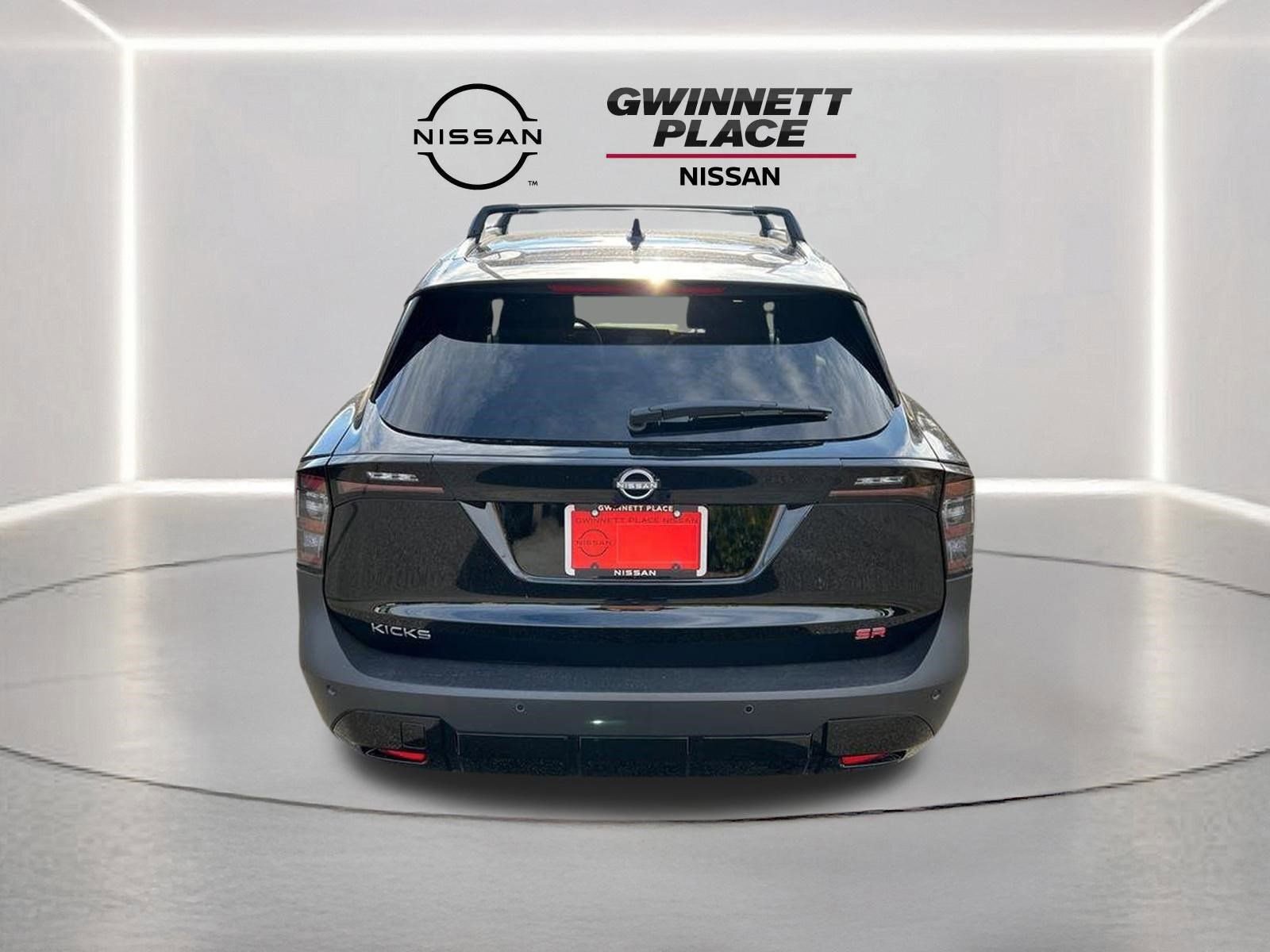 New 2026 Nissan Kicks SR w/ Cold Weather Package image 6