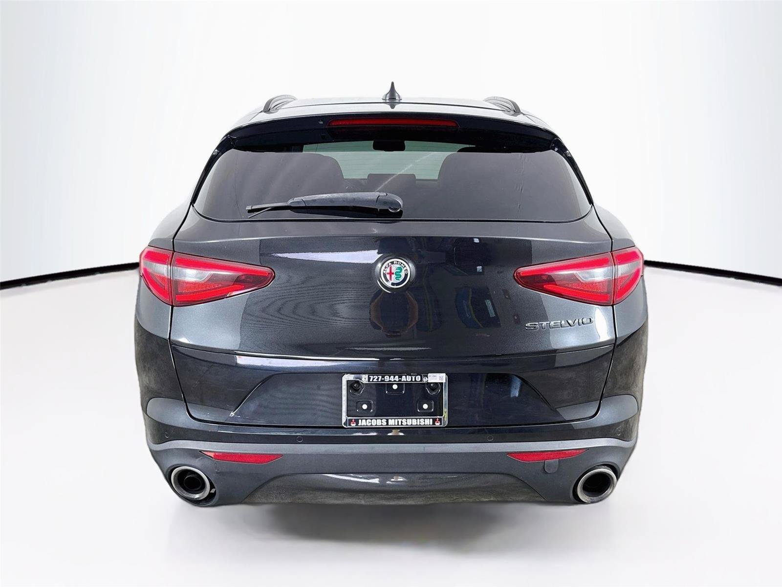 Used 2021 Alfa Romeo Stelvio Sprint w/ Nero Edizione RWD image 5