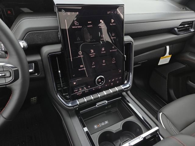 New 2026 GMC Yukon XL AT4 Ultimate w/ LPO, Illumination Package AWD/4WD image 42
