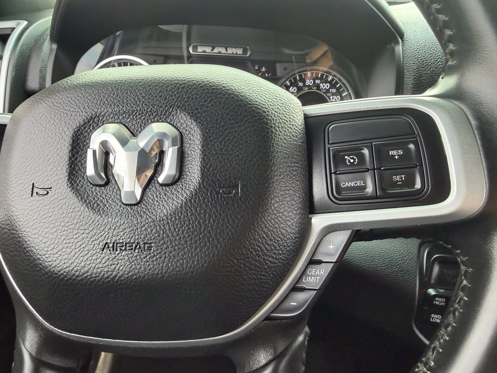 Used 2022 RAM 2500 Lone Star w/ Night Edition AWD/4WD image 16