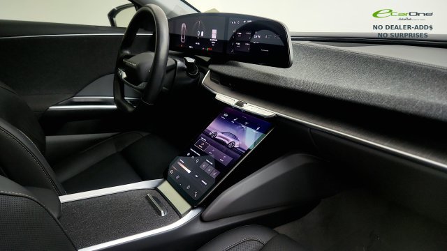 Used 2025 Lucid Air Pure RWD image 36
