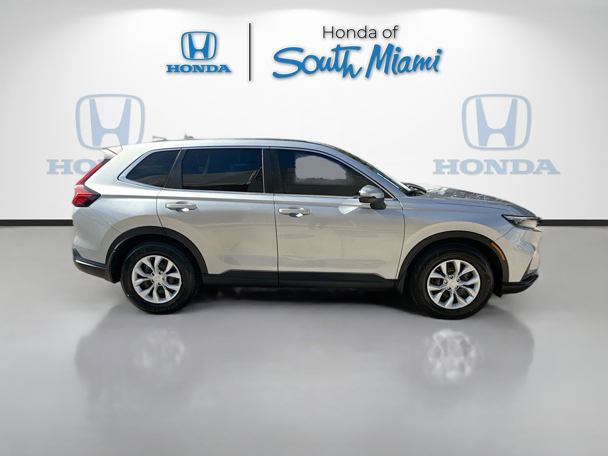 Used 2024 Honda CR-V LX image 8