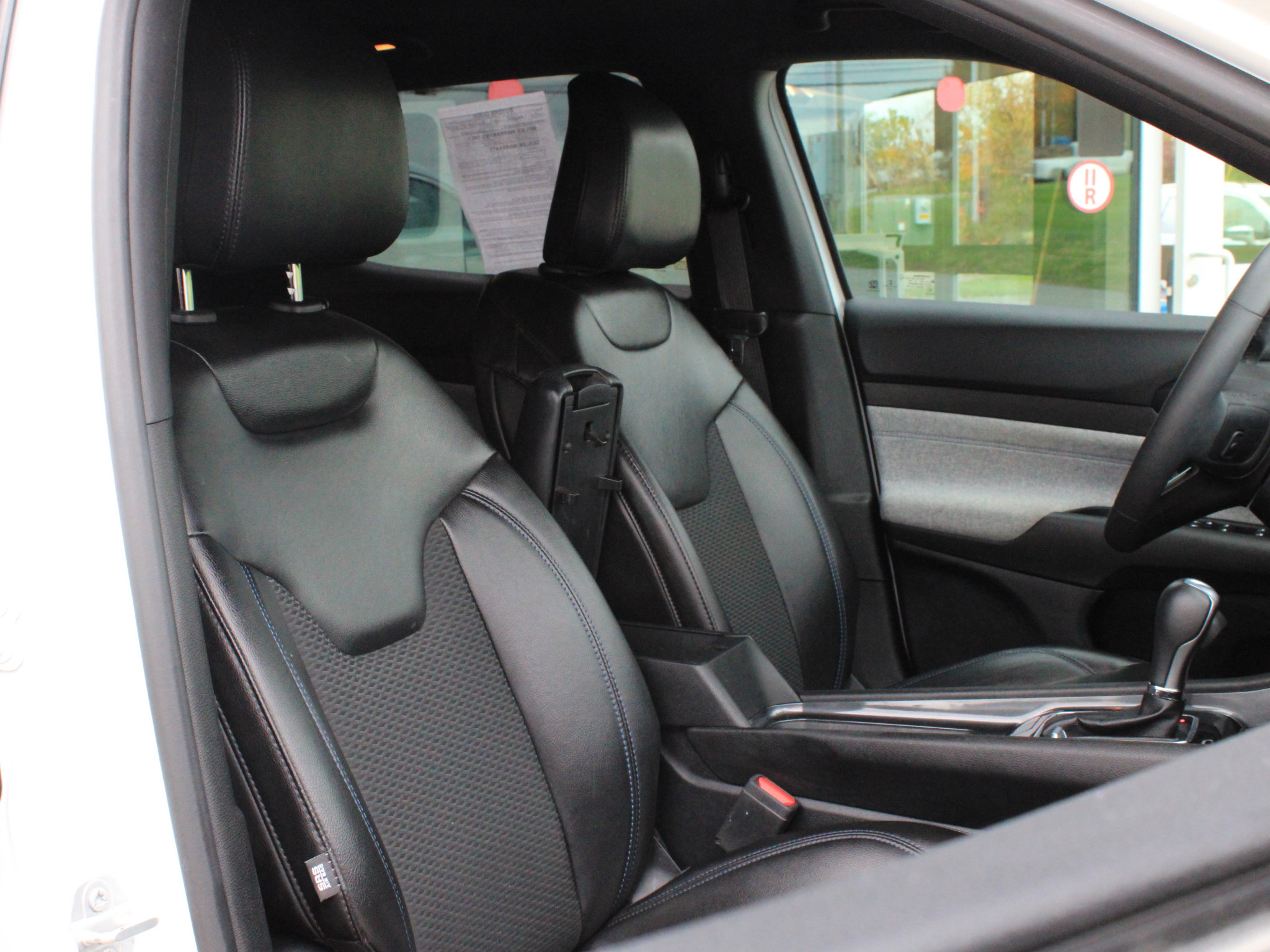 Certified 2023 Jeep Compass Latitude w/ Convenience Group AWD/4WD image 25