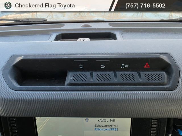 Used 2022 Ford Bronco Black Diamond image 16