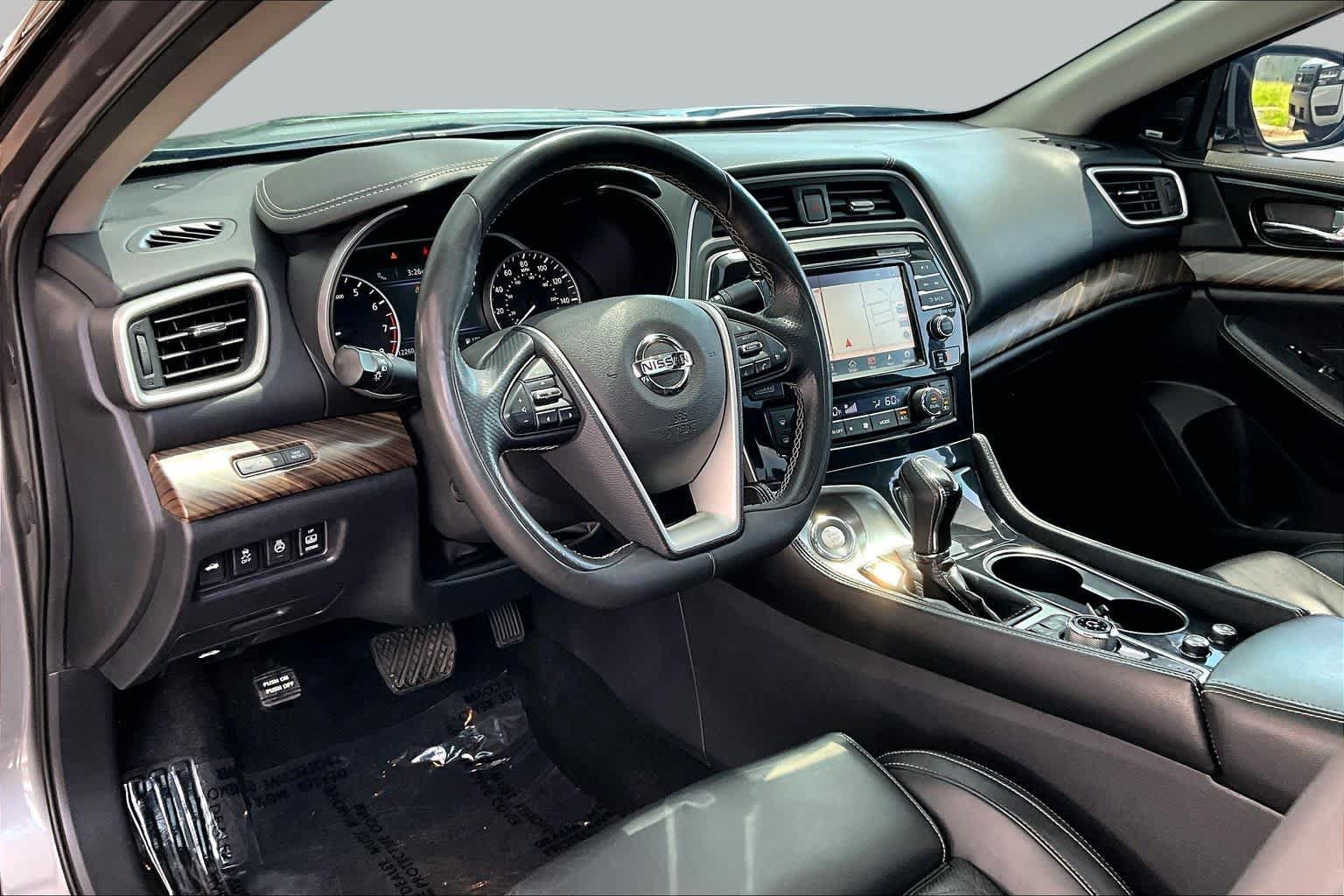 Used 2018 Nissan Maxima Platinum FWD image 18