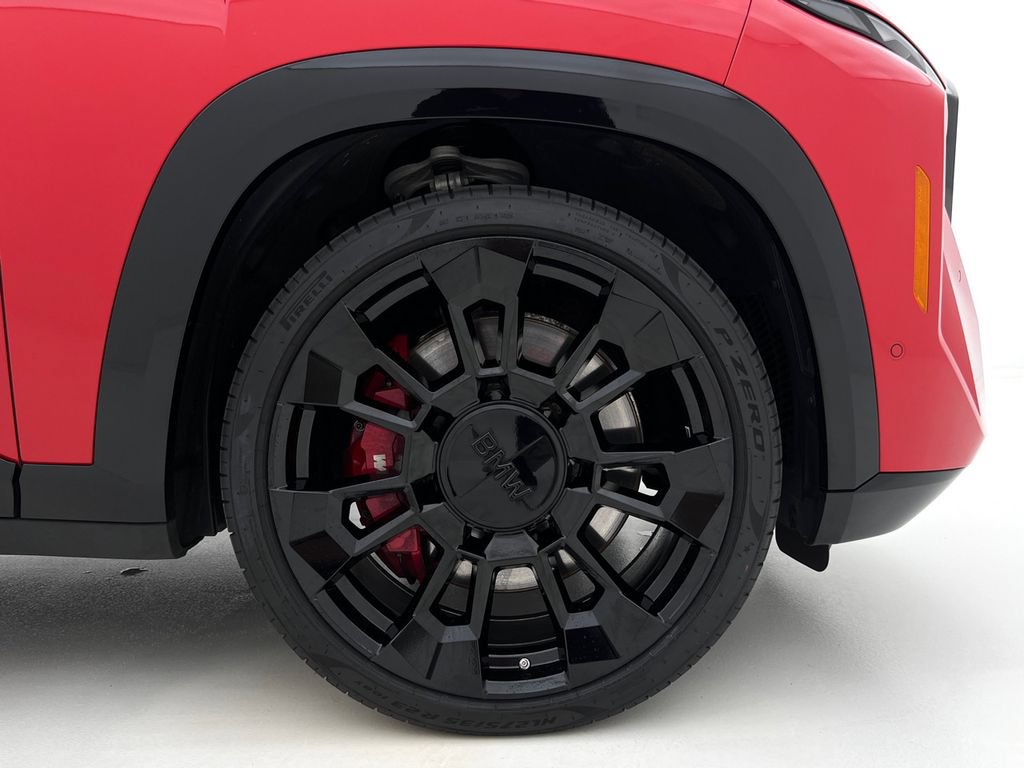 Certified 2023 BMW XM AWD/4WD image 30