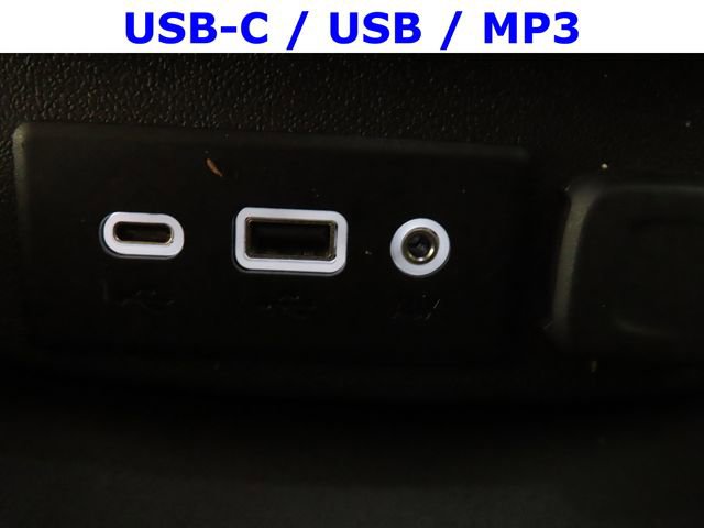 Used 2023 Chevrolet Malibu LT image 9