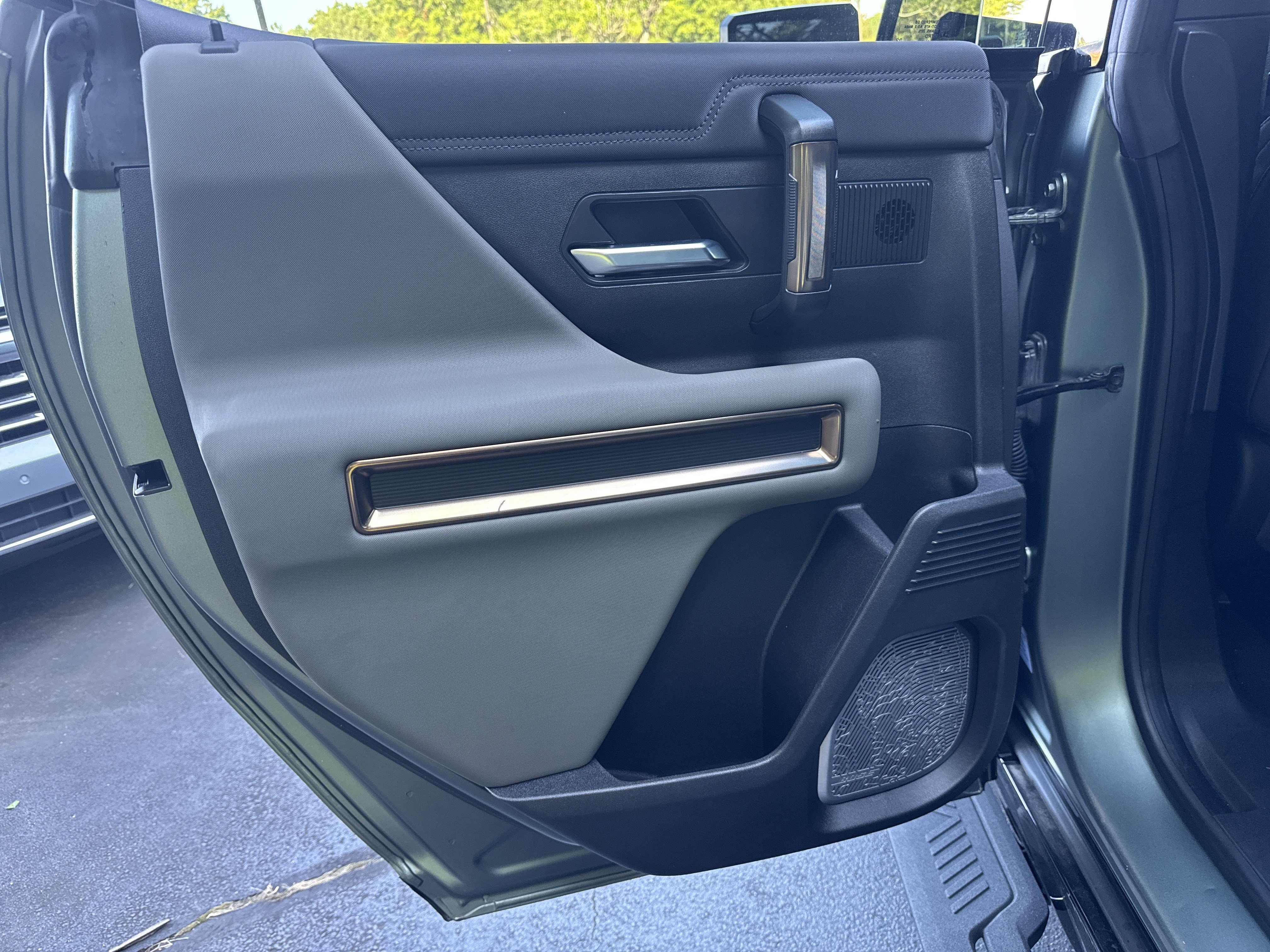 Used 2024 GMC Hummer EV 3X w/ LPO, Illumination Package AWD/4WD image 22