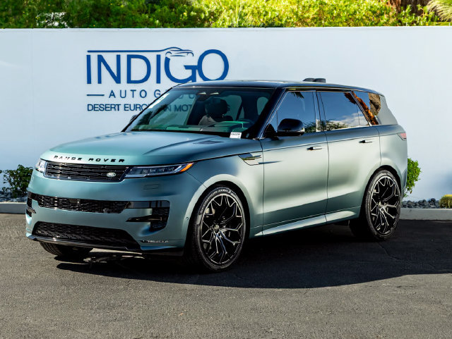 New 2025 Land Rover Range Rover Sport Dynamic SE
