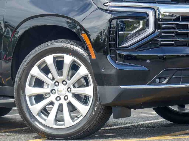 New 2027 Chevrolet Tahoe Premier w/ Sun And Tow Package AWD/4WD image 4