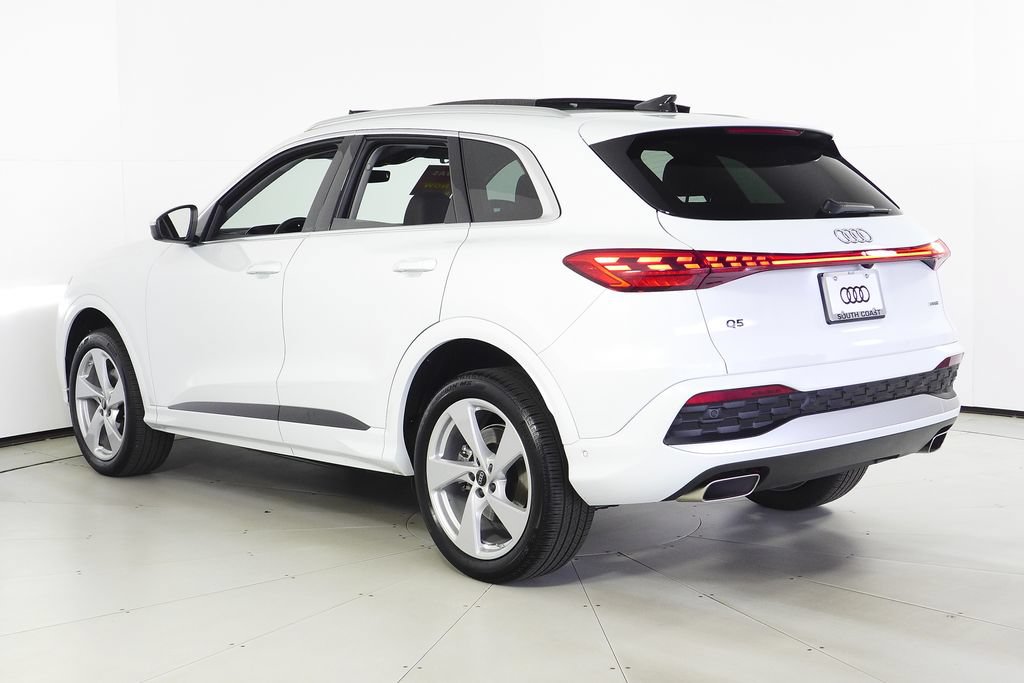 Used 2025 Audi Q5 Premium Plus w/ Premium Plus AWD/4WD image 9
