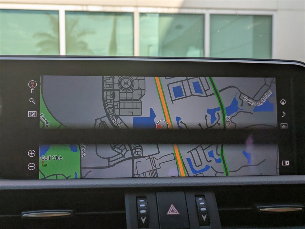 Used 2020 Lexus ES 300h w/ Premium Package image 22