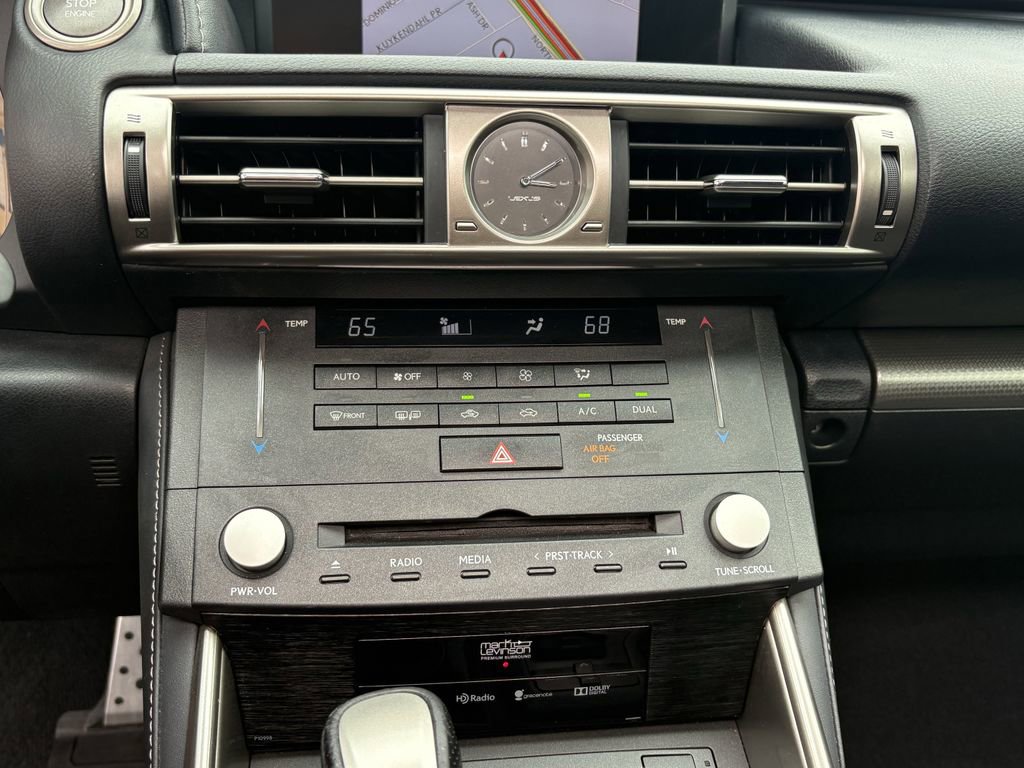 Used 2015 Lexus IS 350 w/ F-Sport Package RWD image 21