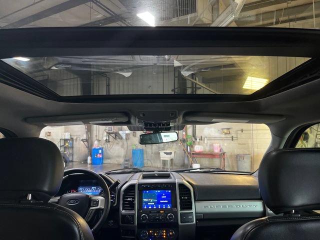 Used 2021 Ford F350 Lariat w/ Lariat Ultimate Package AWD/4WD image 17