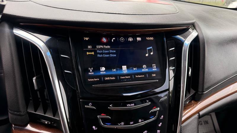 Used 2016 Cadillac Escalade ESV Luxury AWD/4WD image 27
