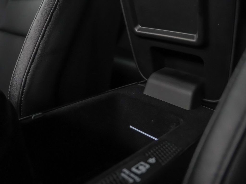 Certified 2021 Porsche Taycan 4S image 34