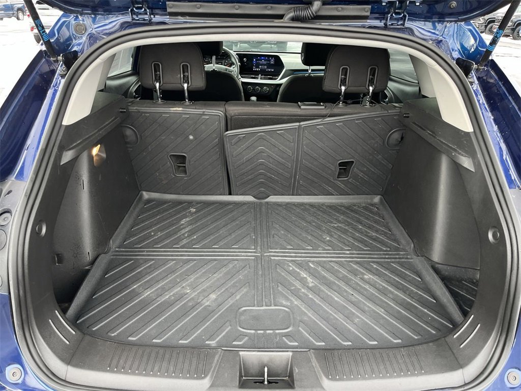 Certified 2024 Chevrolet Trax LS w/ Driver Confidence Package image 22