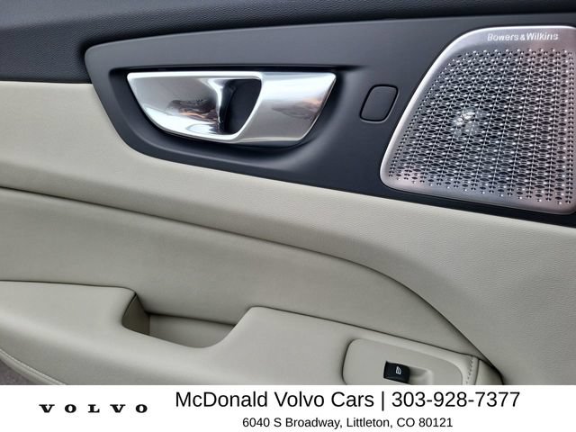 New 2026 Volvo XC60 T8 Ultra w/ Protection Package Premier AWD/4WD image 15