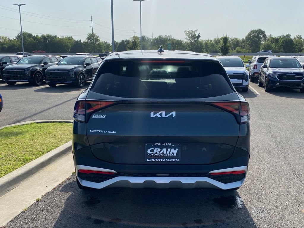Certified 2024 Kia Sportage EX FWD image 5