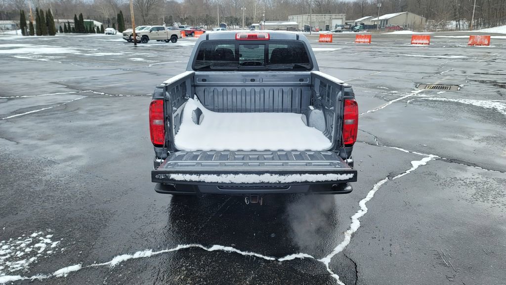 Used 2021 Chevrolet Colorado LT w/ LT Convenience Package image 11