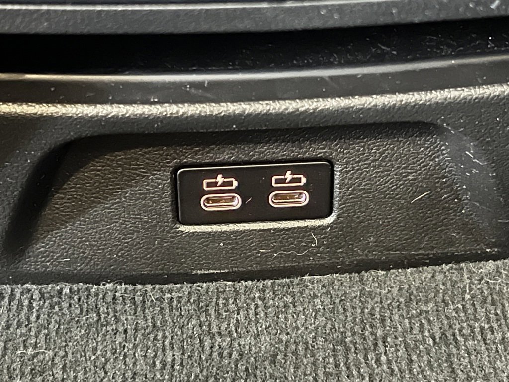 Used 2023 BMW X3 xDrive30i w/ Convenience Package image 38