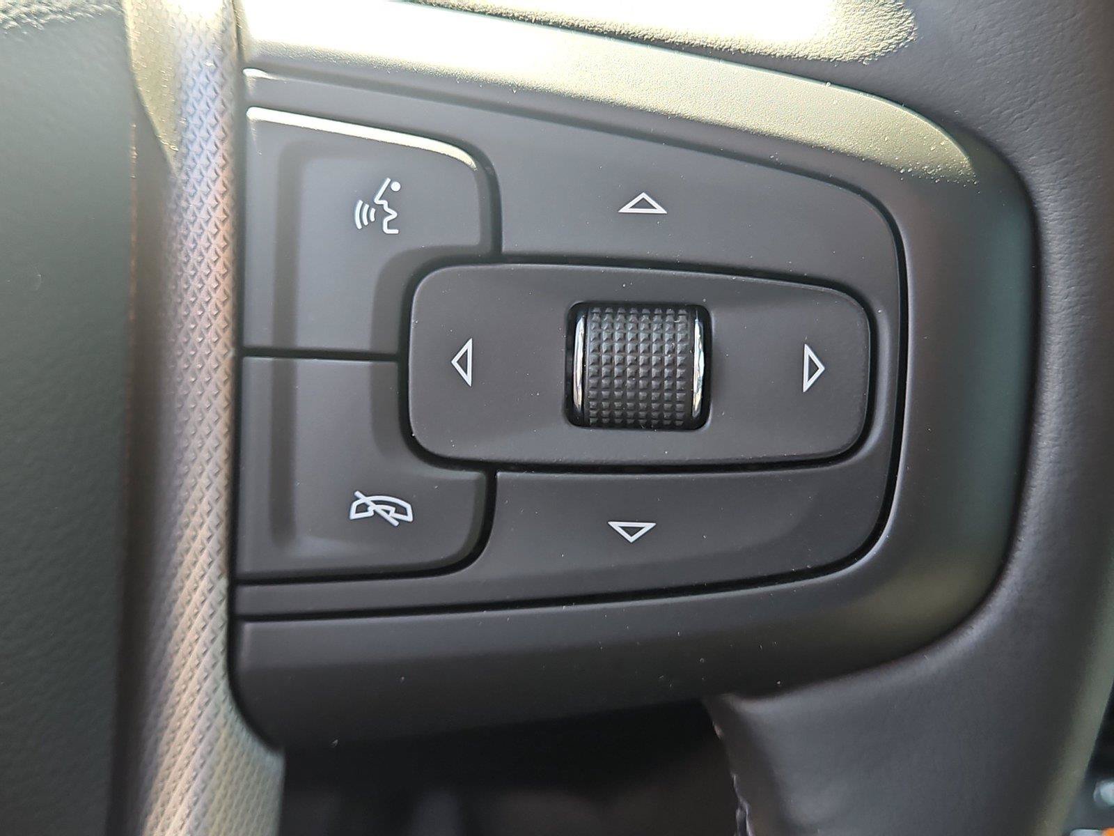 Used 2024 GMC Sierra 1500 Denali w/ Technology Package AWD/4WD image 23