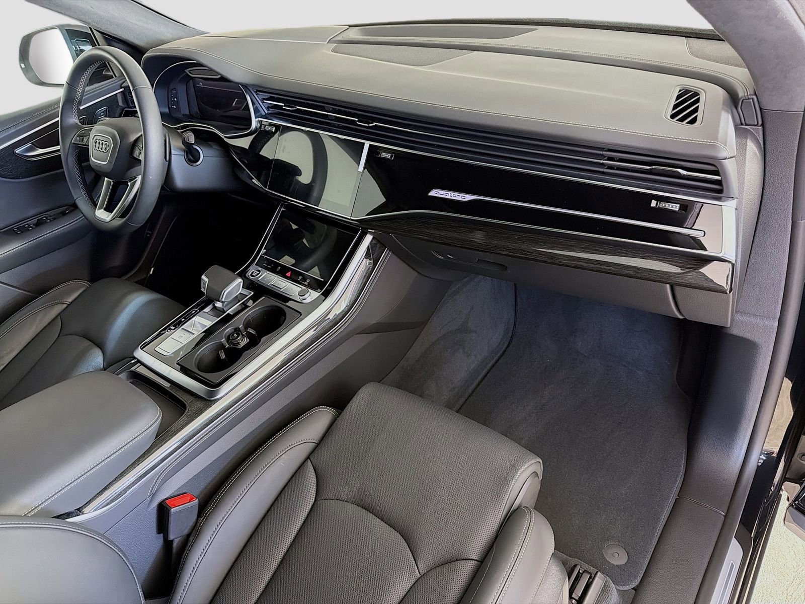 New 2026 Audi Q8 Prestige AWD/4WD image 31