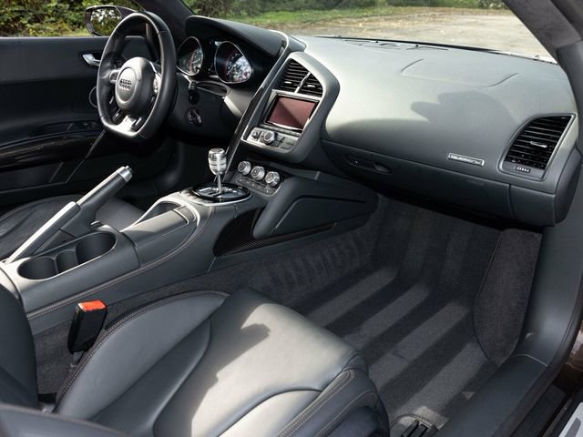 Used 2015 Audi R8 V10 image 65