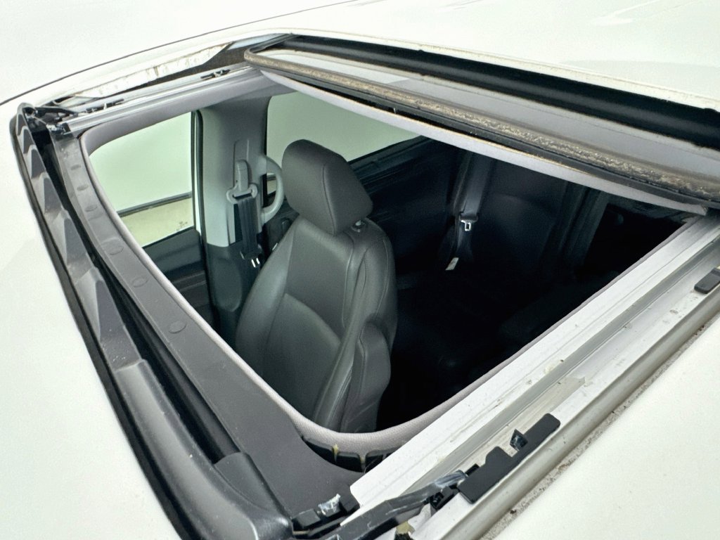 Used 2018 Honda Odyssey EX-L image 28