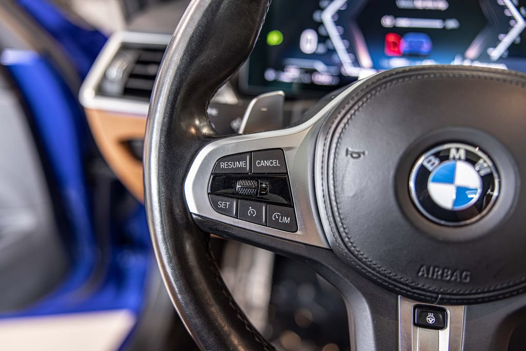 Used 2023 BMW 330i xDrive Sedan w/ M Sport Package AWD/4WD image 25