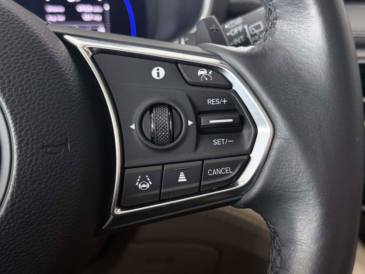 Used 2023 Acura MDX SH-AWD w/ Advance Package image 47