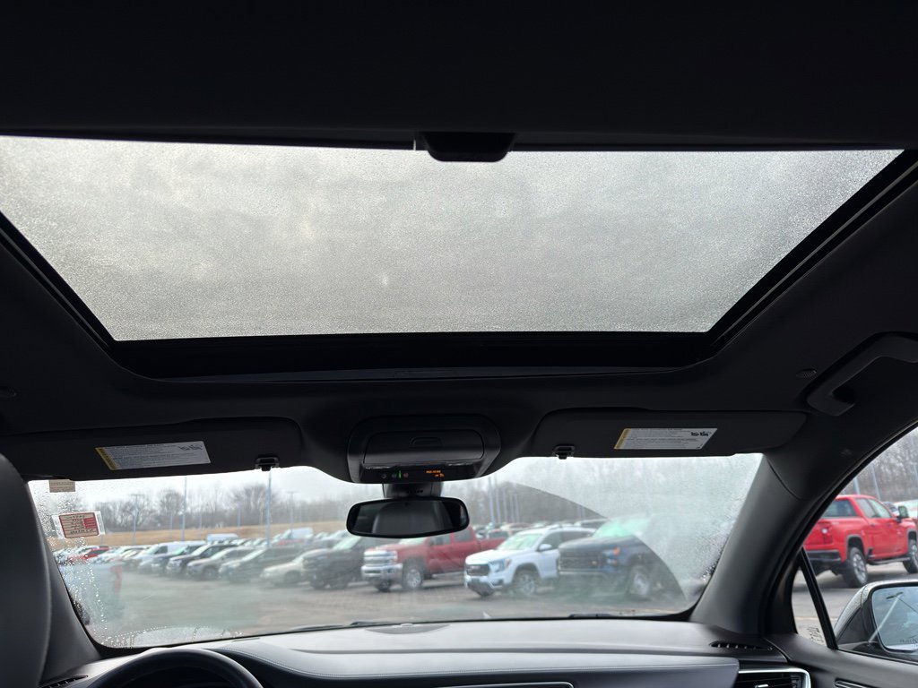 Used 2022 Buick Enclave Essence w/ Experience Buick Package image 30