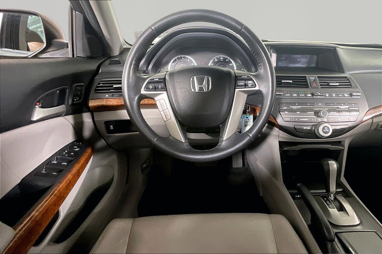 Used 2012 Honda Accord EX-L image 10