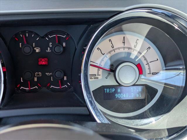 Used 2010 Ford Mustang GT Premium RWD image 11