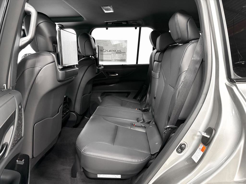 New 2026 Lexus LX 600 4WD w/ Luxury Package image 7