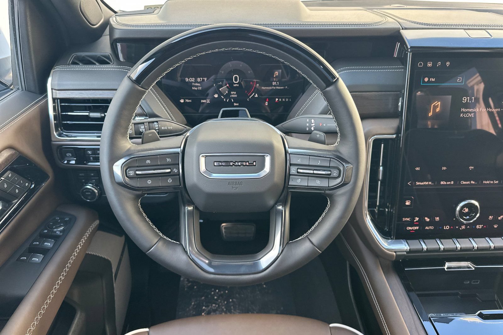 New 2026 GMC Yukon XL Denali Ultimate AWD/4WD image 12