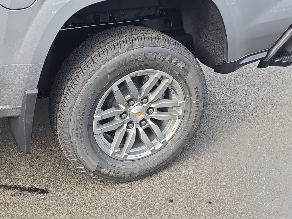 New 2026 Chevrolet Colorado LT image 10