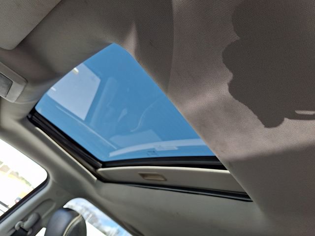 Used 2015 RAM 1500 Limited image 11