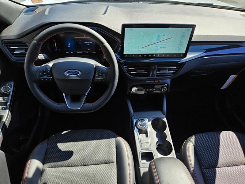 New 2026 Ford Escape ST-Line image 9