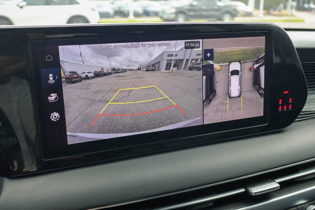 Used 2024 Hyundai Palisade Calligraphy image 4